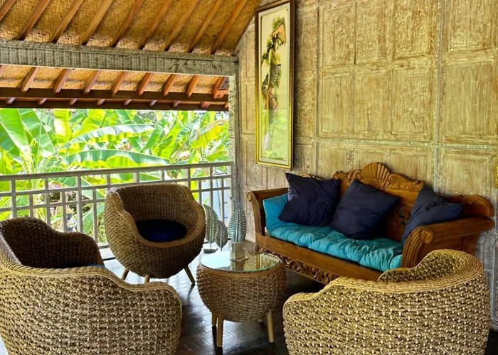 Private Kayu Villa *